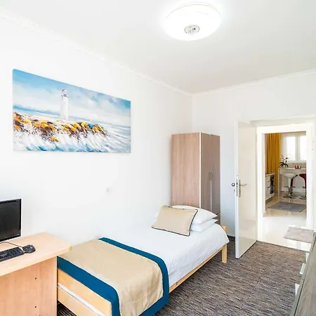 Bla Evi - Comfort Two Bedroom With Hot Tub And Sea View *