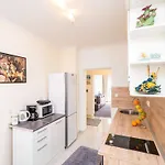 Bla Evi - Comfort Two Bedroom With Hot Tub And Sea View *