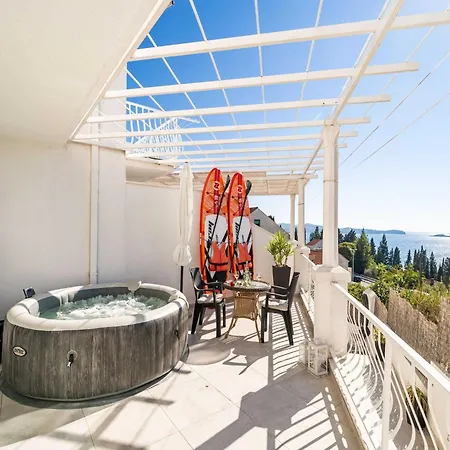 公寓 Bla Evi - Two Bed With Hot Tub 2 *
